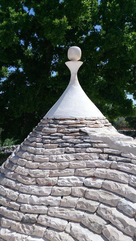 Almapetra Trulli Resort Locorotondo Eksteriør bilde