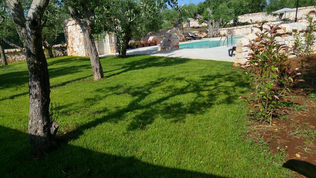 Almapetra Trulli Resort Locorotondo Eksteriør bilde
