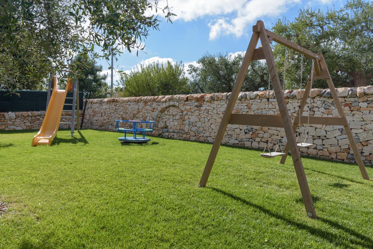Almapetra Trulli Resort Locorotondo Eksteriør bilde
