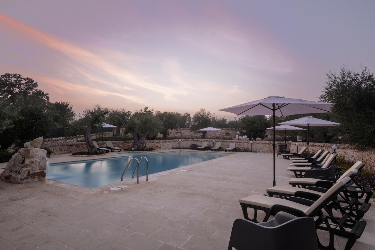 Almapetra Trulli Resort Locorotondo Eksteriør bilde